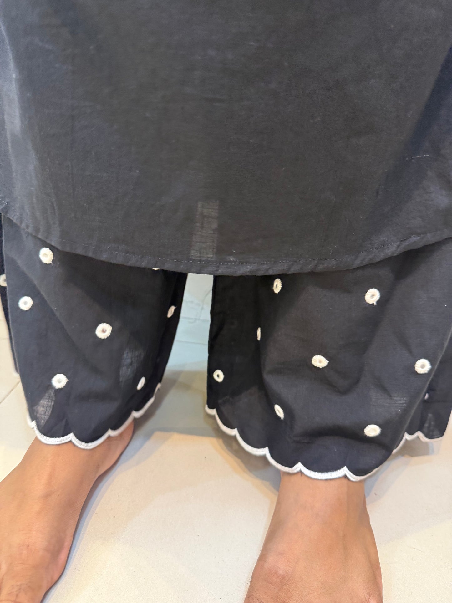 Mul Cotton Mirror Embroidery with Scallop Pant Co-ords Set