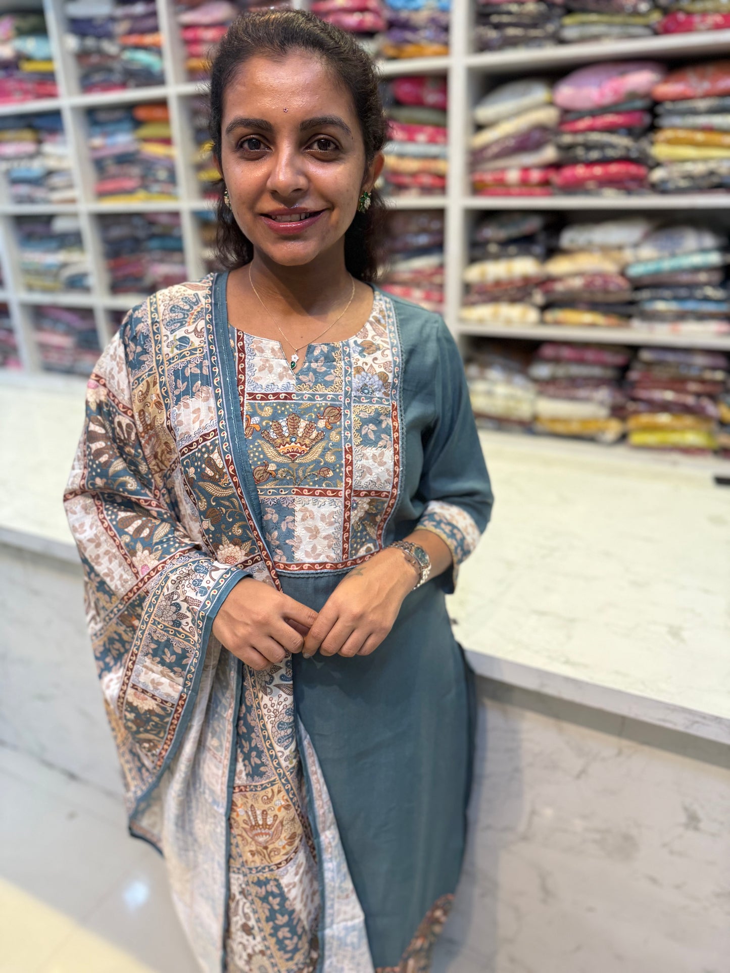Simple Green Kurti with Printed Dupatta and Pant
