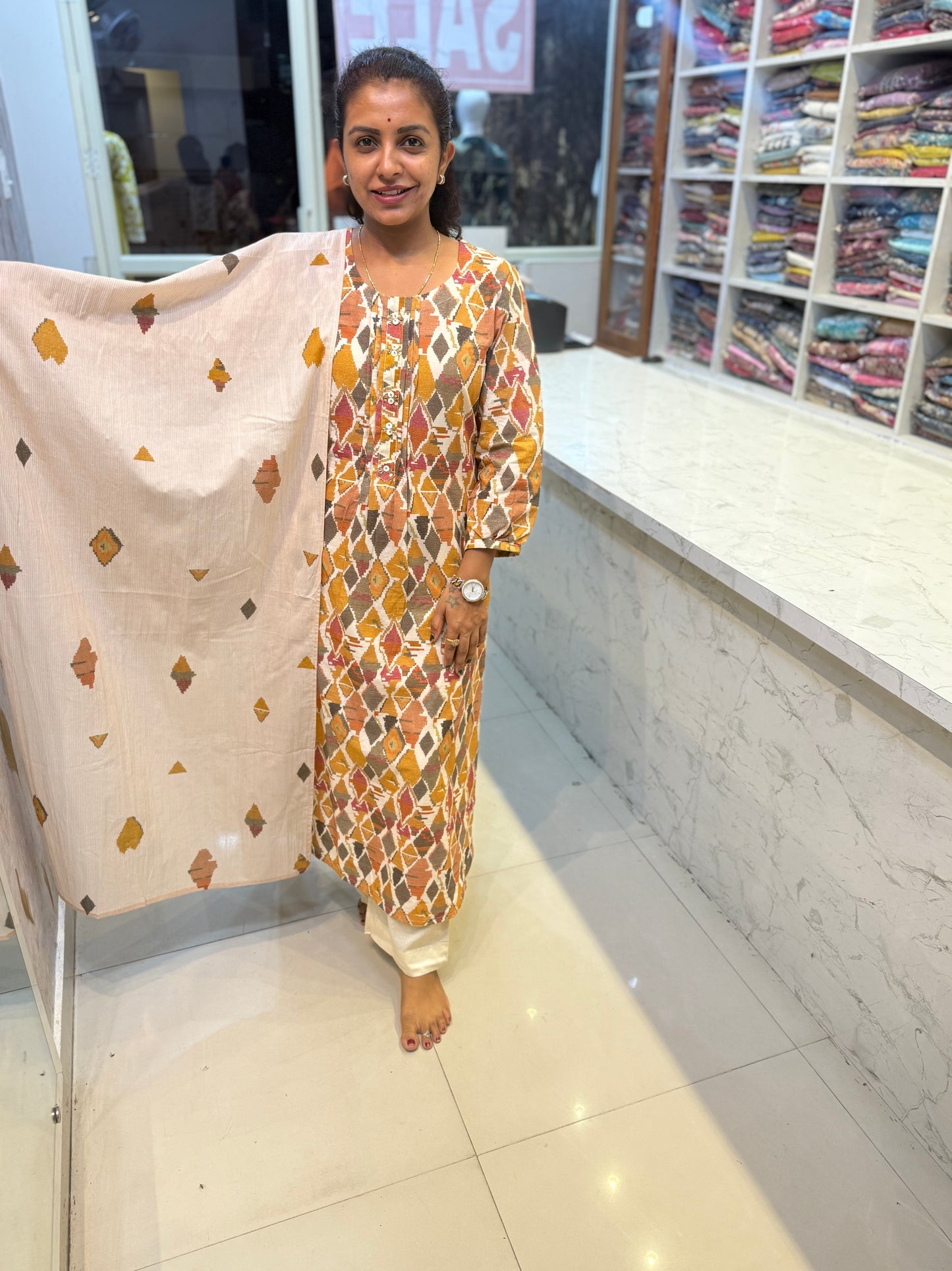 Cream Geometric Printed Cotton Kurti with Pant and Dupatta