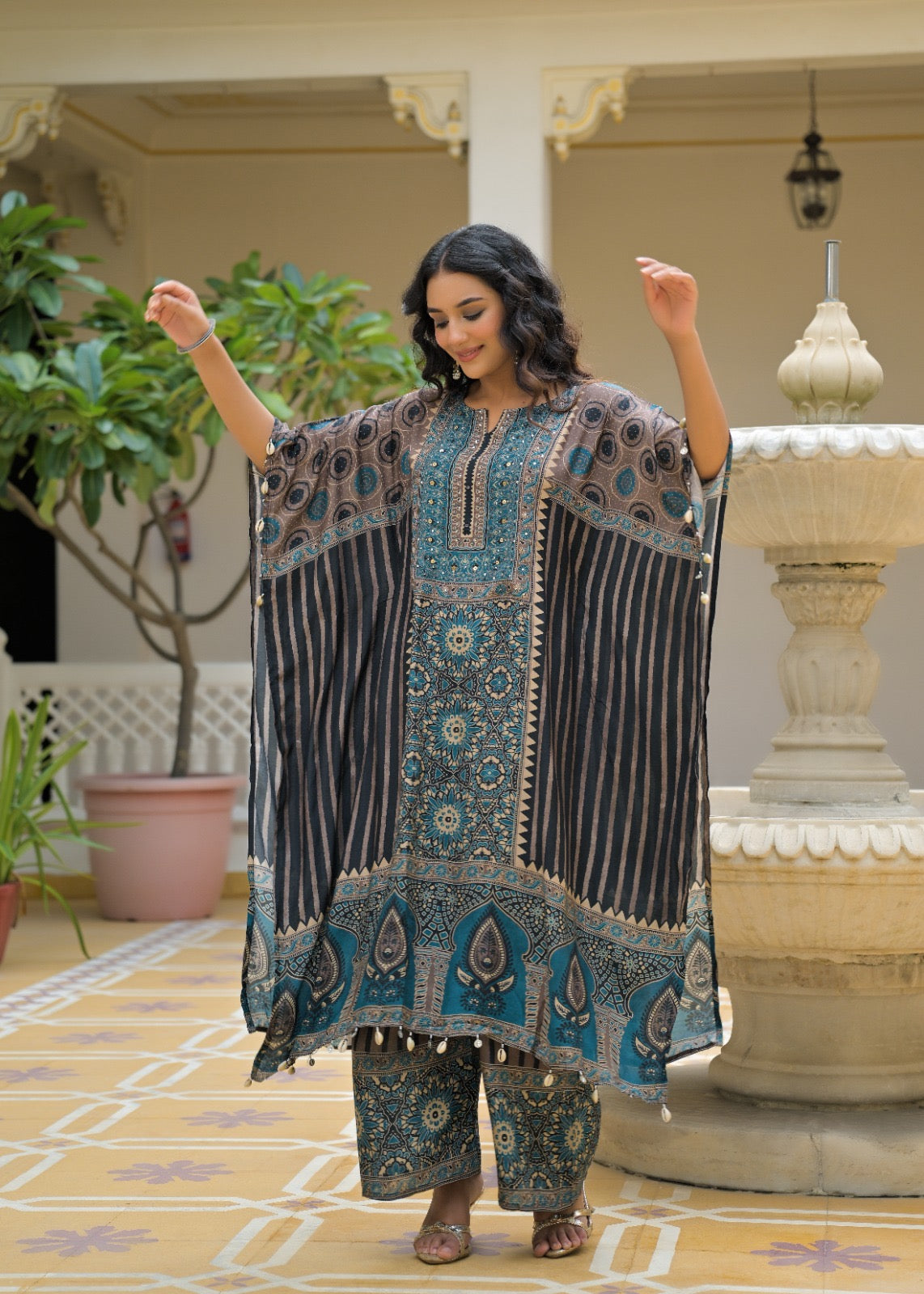 Kaftan Pure Crepe Kurti With Pant -HSC1324