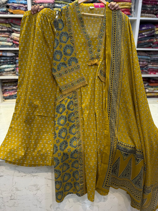 A-line Kurti with Pant and Dupatta with two sides Pockets