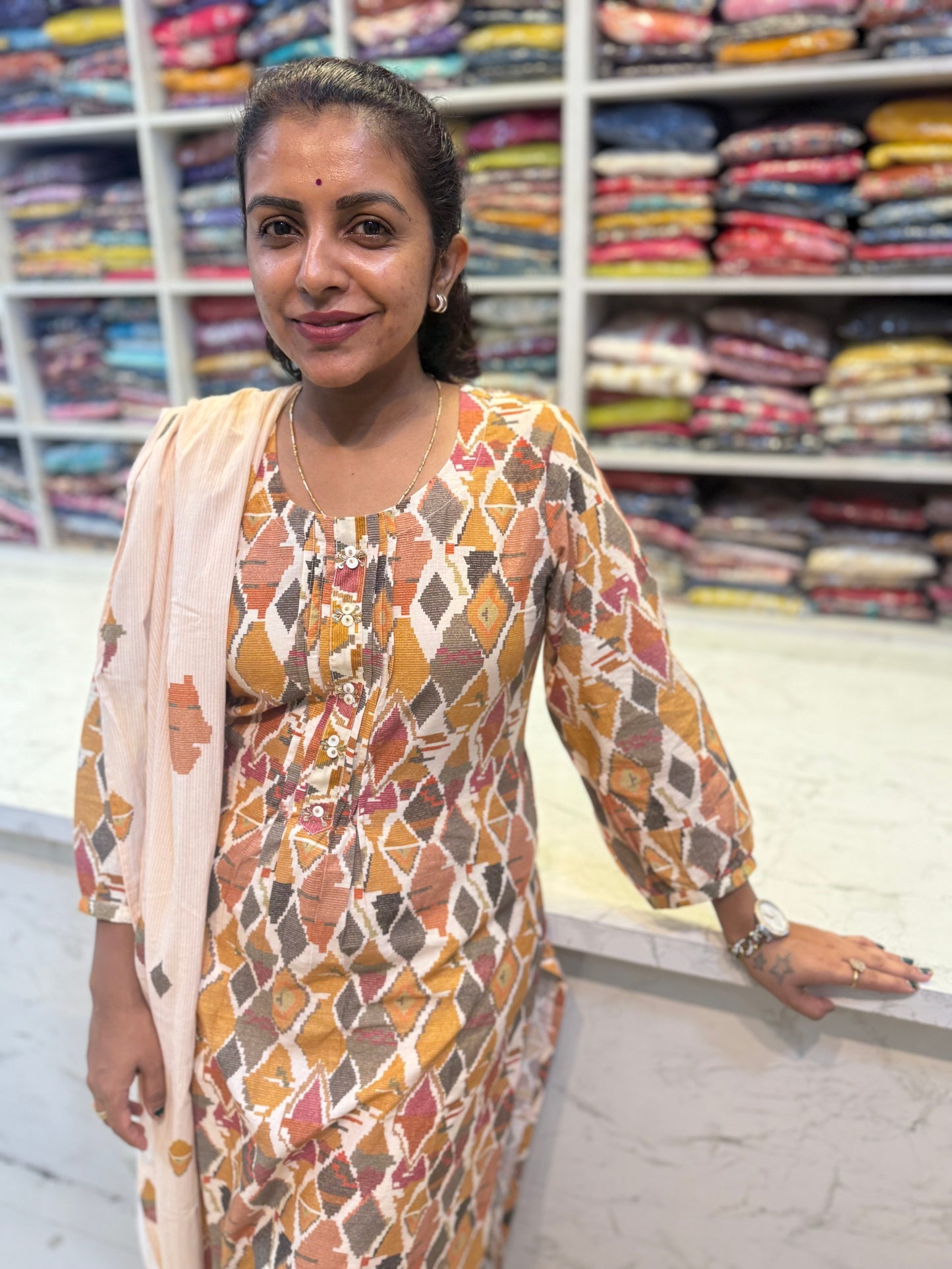Cream Geometric Printed Cotton Kurti with Pant and Dupatta