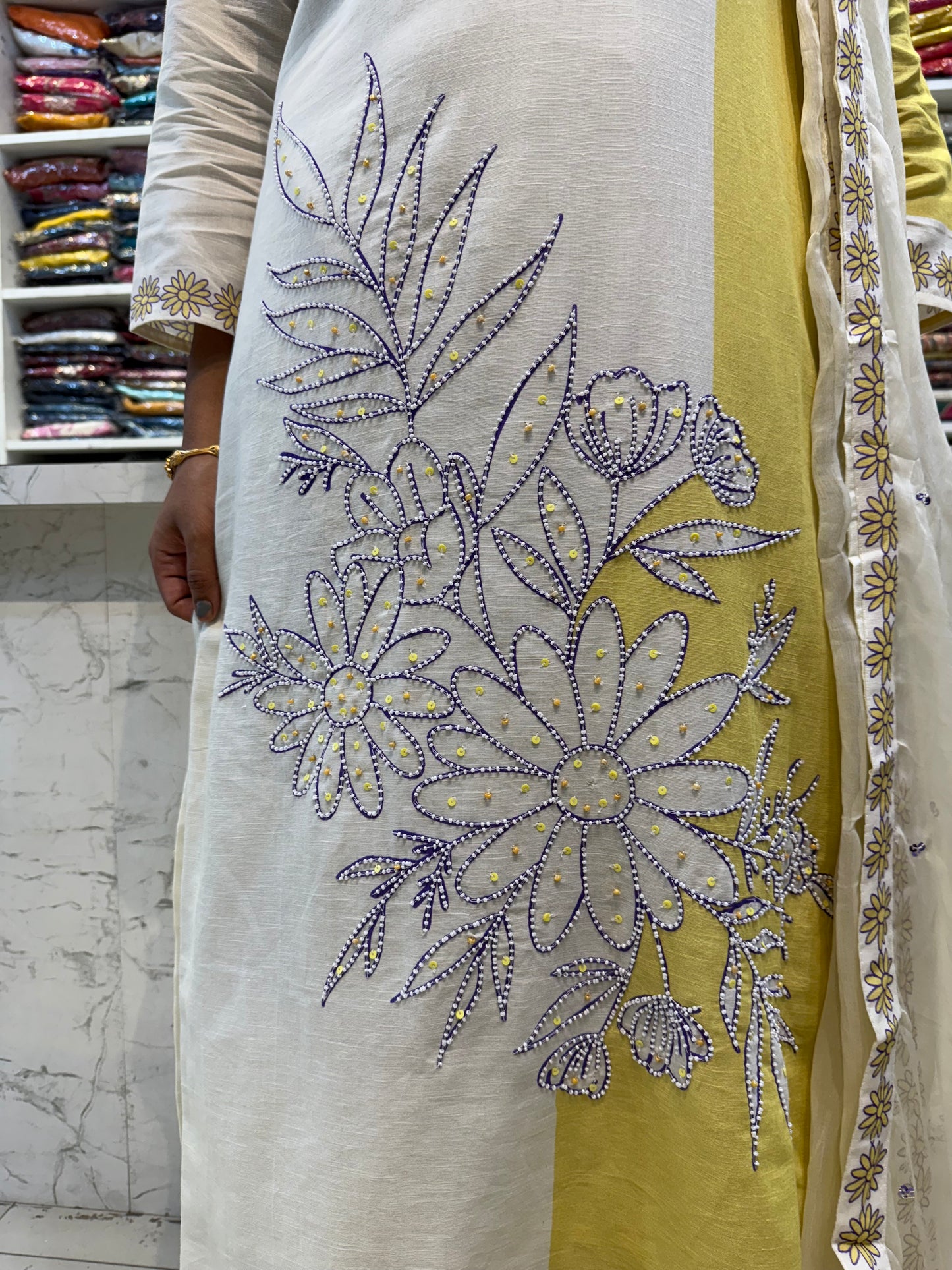 Shells Emboridery work Kurti With pant and Dupatta
