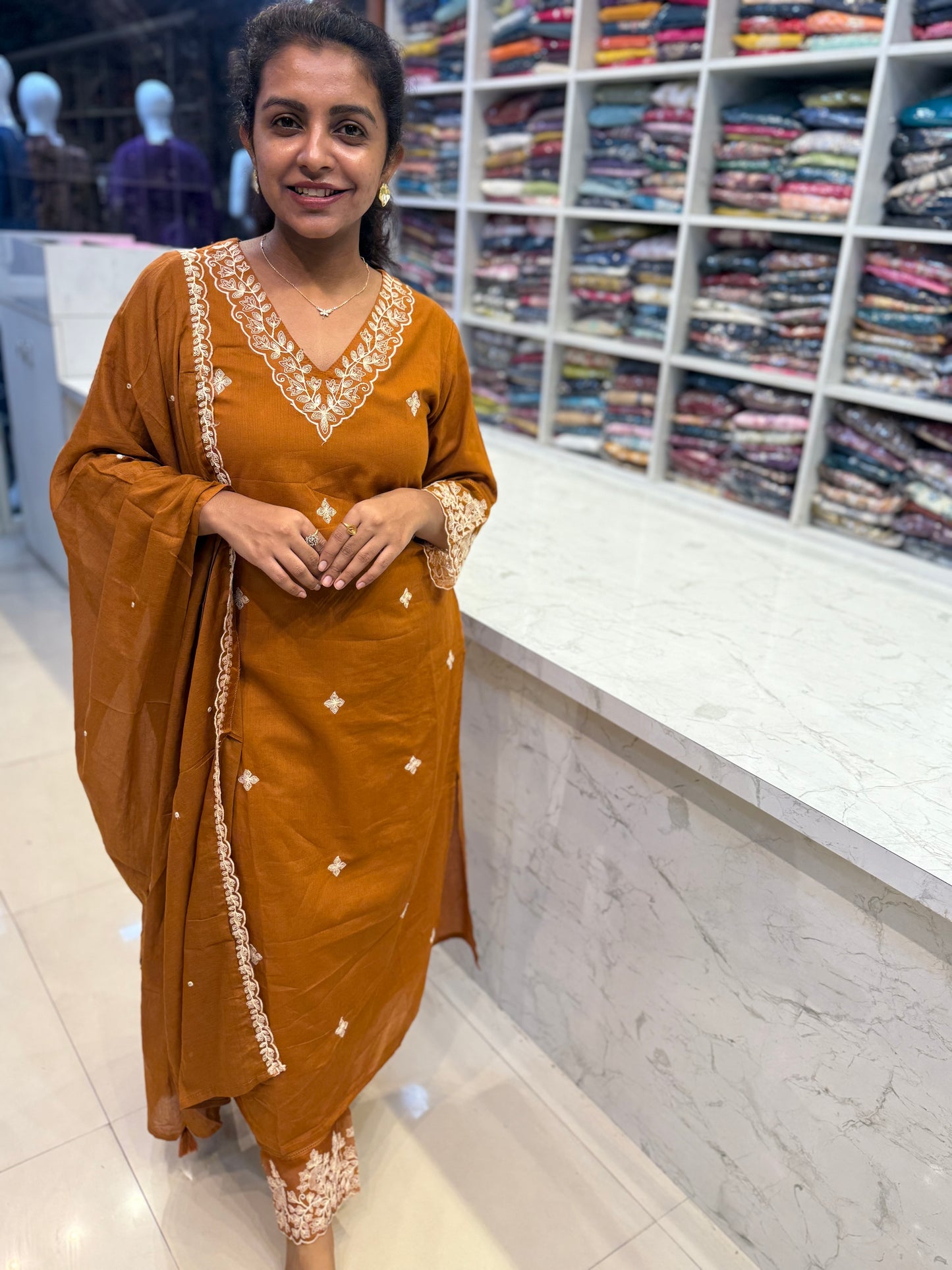 Lace detail Pure Mul Cotton Kurti With Pant and Dupatta