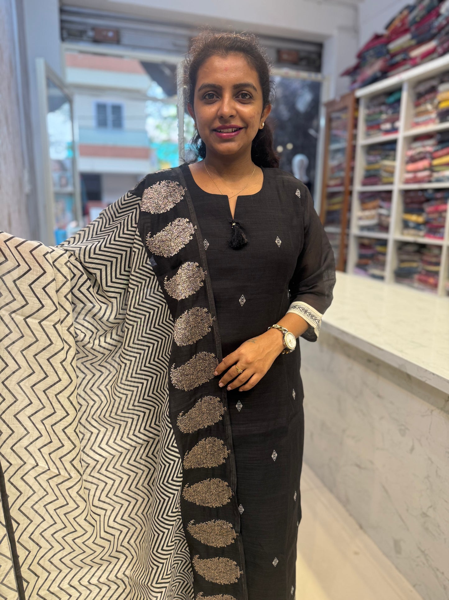 Mango Black Pure Black Linen Kurti With Pant and Zig zag Dupatta