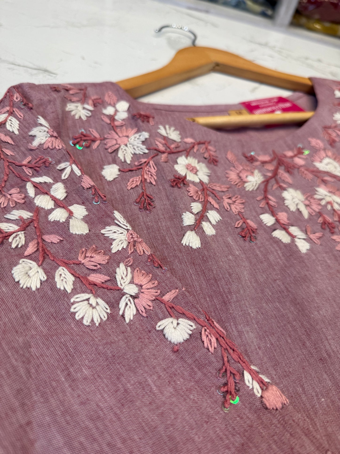 Thread Emboridery Straight Cut Kurti