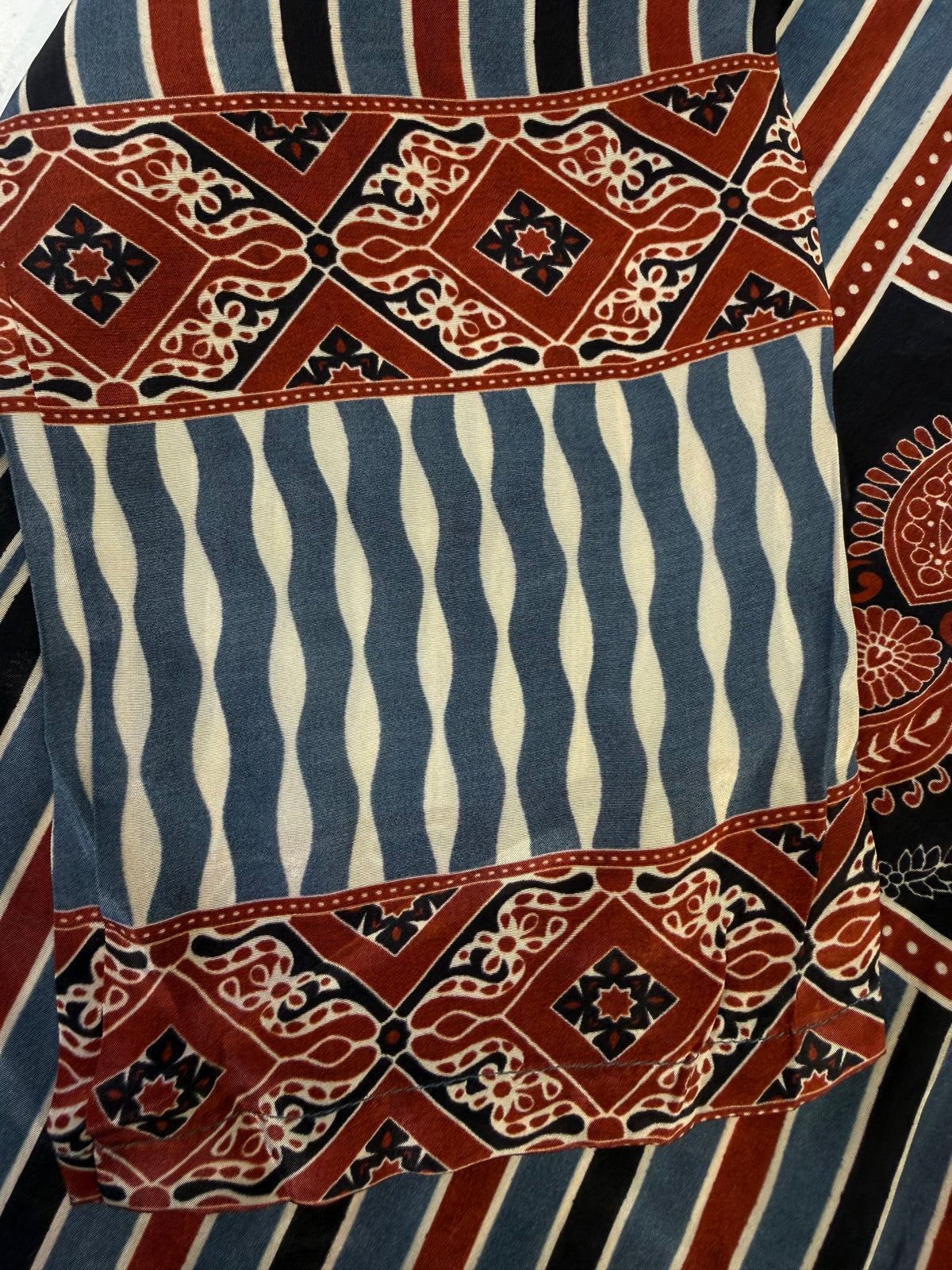 Printed Crepe Tunics Top -HSC1247