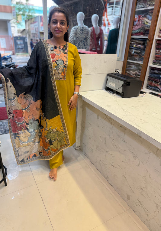 Green Pichwai Printed Cotton Flex Kurti With Pant and Dupatta-HSC125