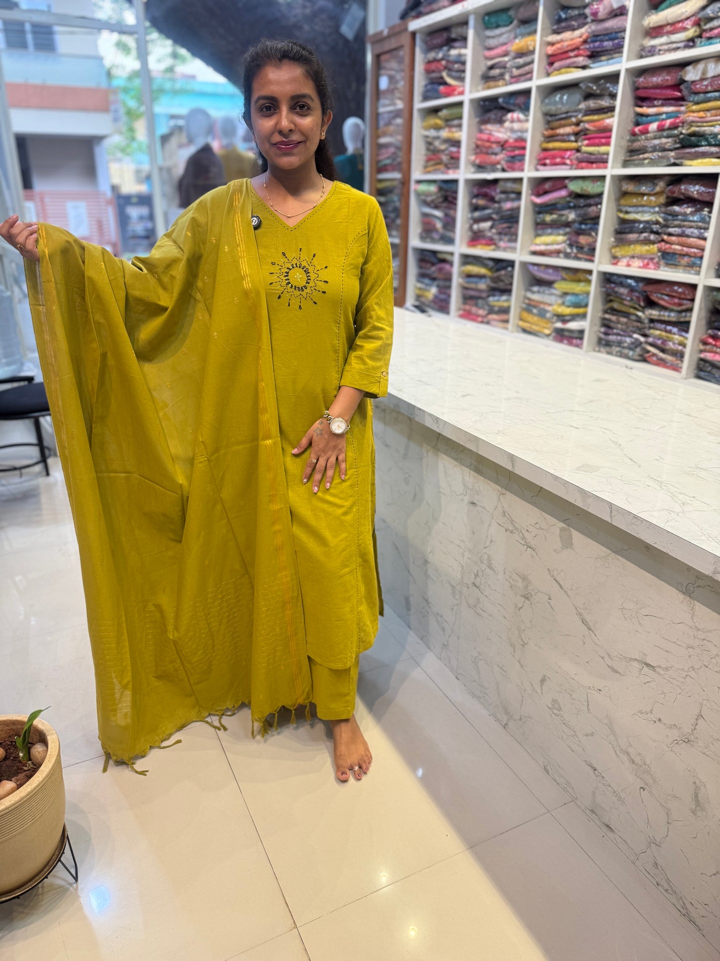 Pure Handloom Thread Embroidery Kurti With Pant and Dupatta-HSC140