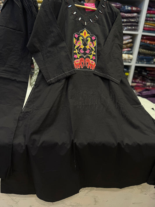 Black Pure Cotton Embroidered Kurti With Pant-HSC81