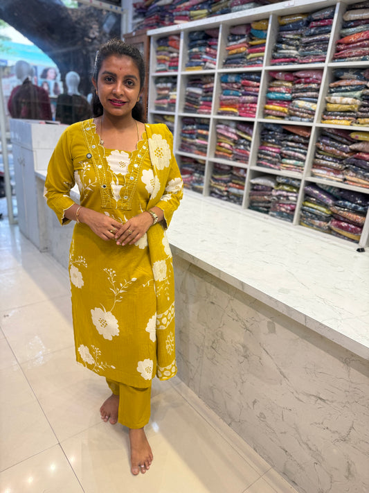 Scallop Cut Pure Cotton Kurti With Pant and Dupatta-HSC89