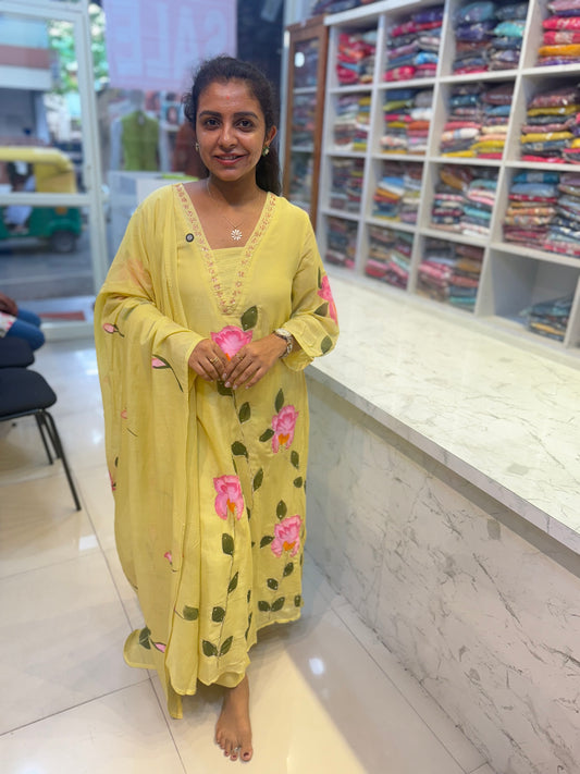 Hand Painted Mul Chanderi Kurti With Pant and Dupatta