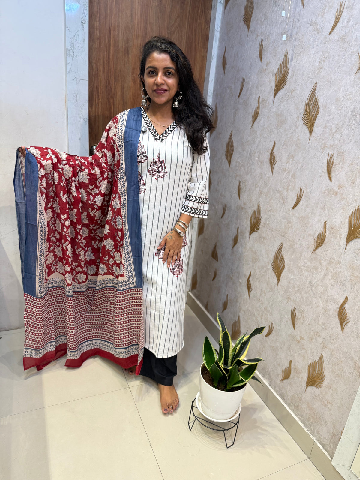 Half White Pure Cotton Kurti With Pant and Dupatta -HSC1297
