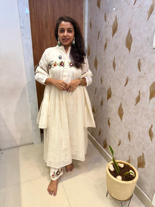 White Embroidered Pure Cotton Anarkali Kurti With Pant and Dupatta -HSC1220