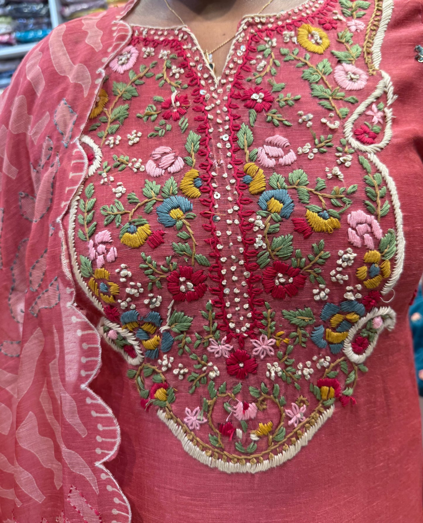 Tissue Linen Scallop Cut Thread Embroidery Kurti With Pant and Dupatta