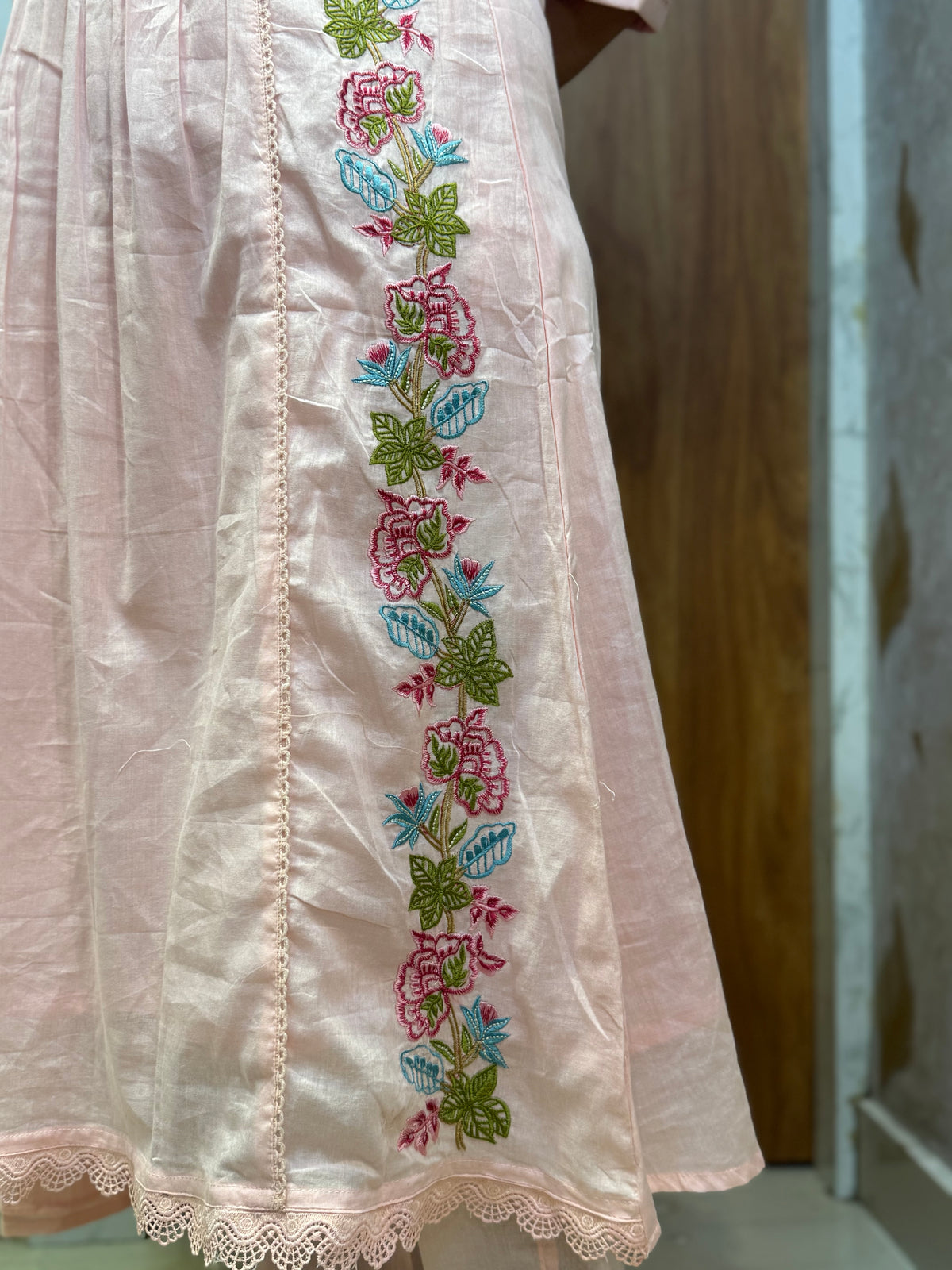 Baby pink Pure Mul Cotton Embroidered Kurti With Pant and Dupatta -HSC1219