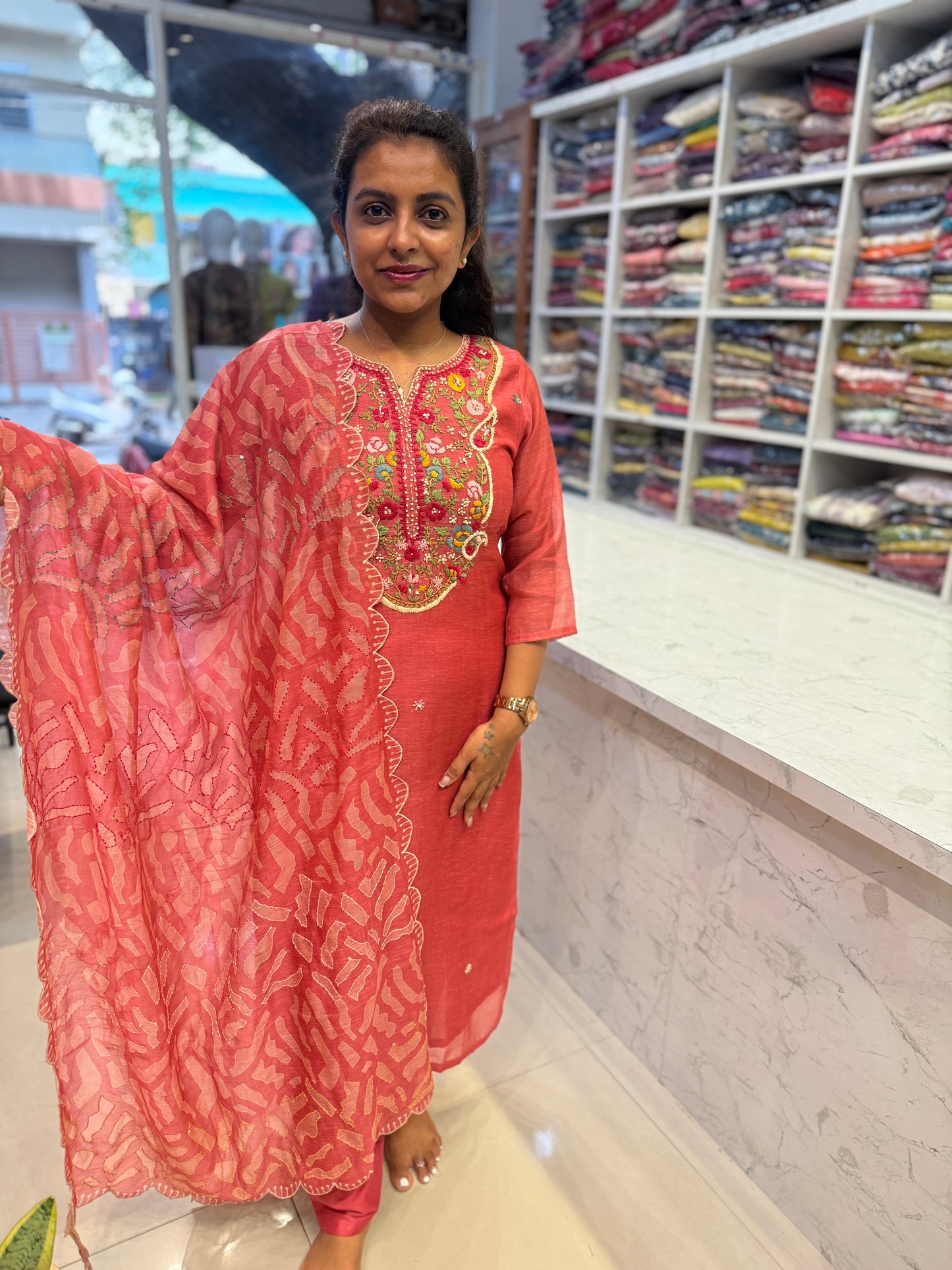 Tissue Linen Scallop Cut Thread Embroidery Kurti With Pant and Dupatta
