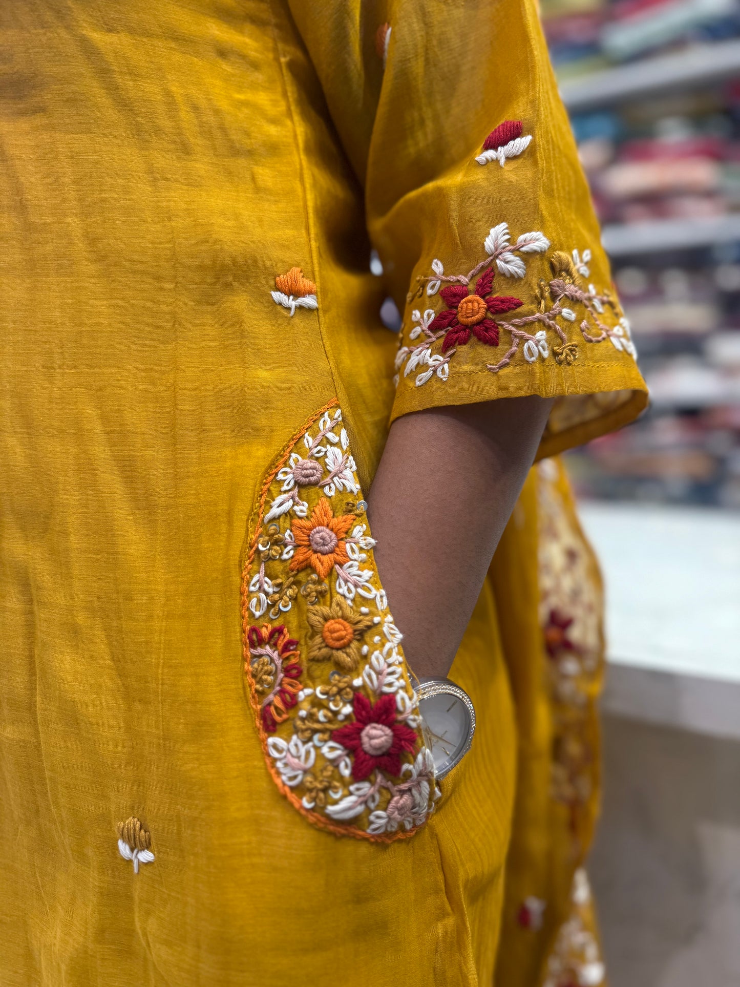 Two sides pocket thread Embroidery Kurti with pant and Dupatta