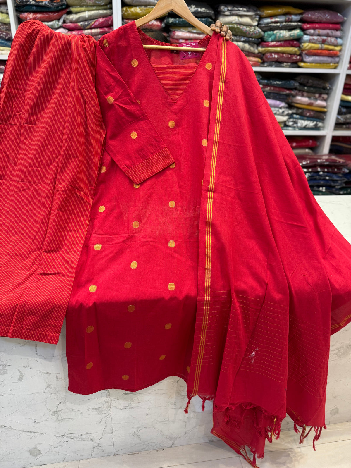 Red Zari Butta Pure Handloom Kurti With Pant and Dupatta -HSC1232