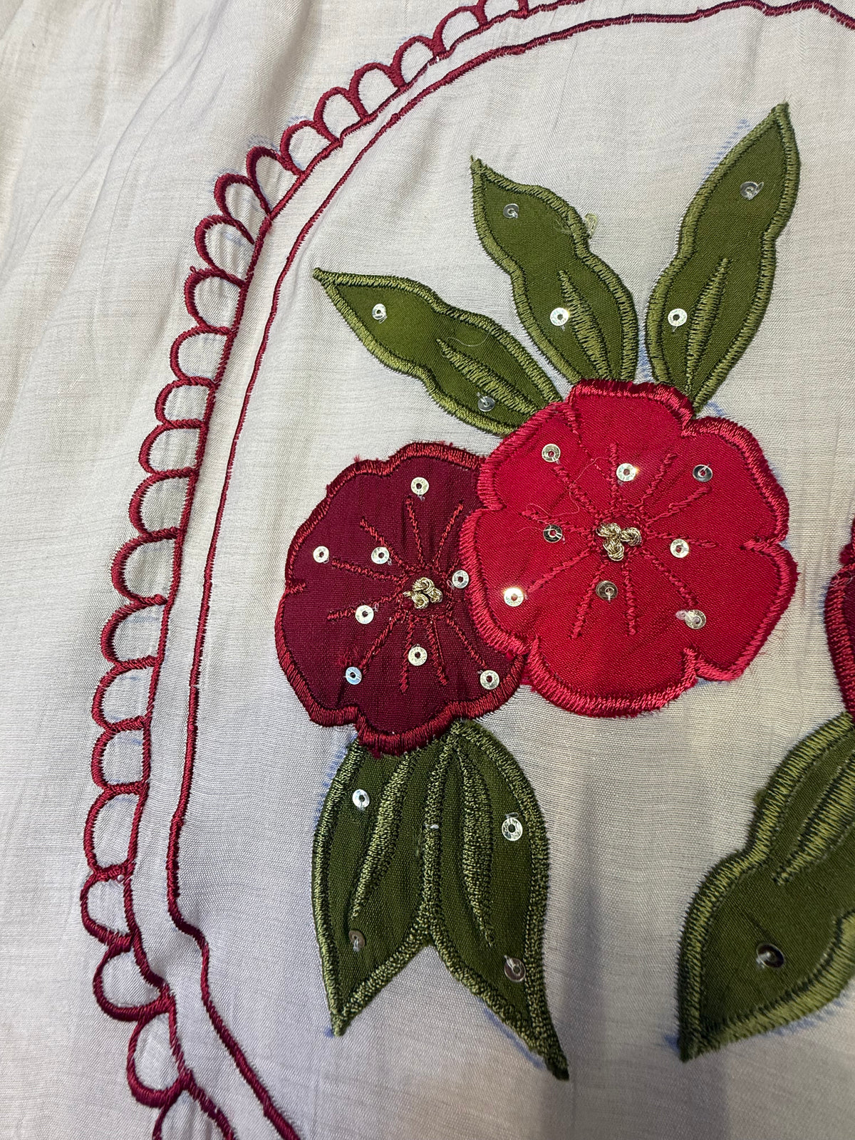 Half white  Embroidery A-line Kurti With Pant and Scallop Dupatta -HSC1204