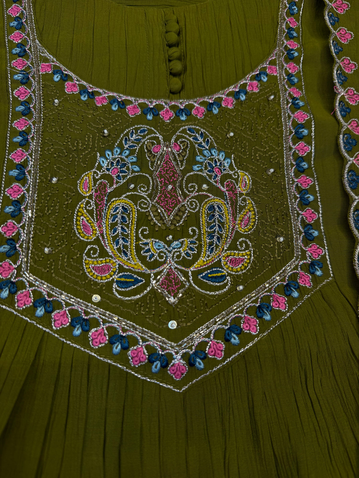Green Crushed Silk Kurti With Pant and Scallop cut Dupatta -HSC1260