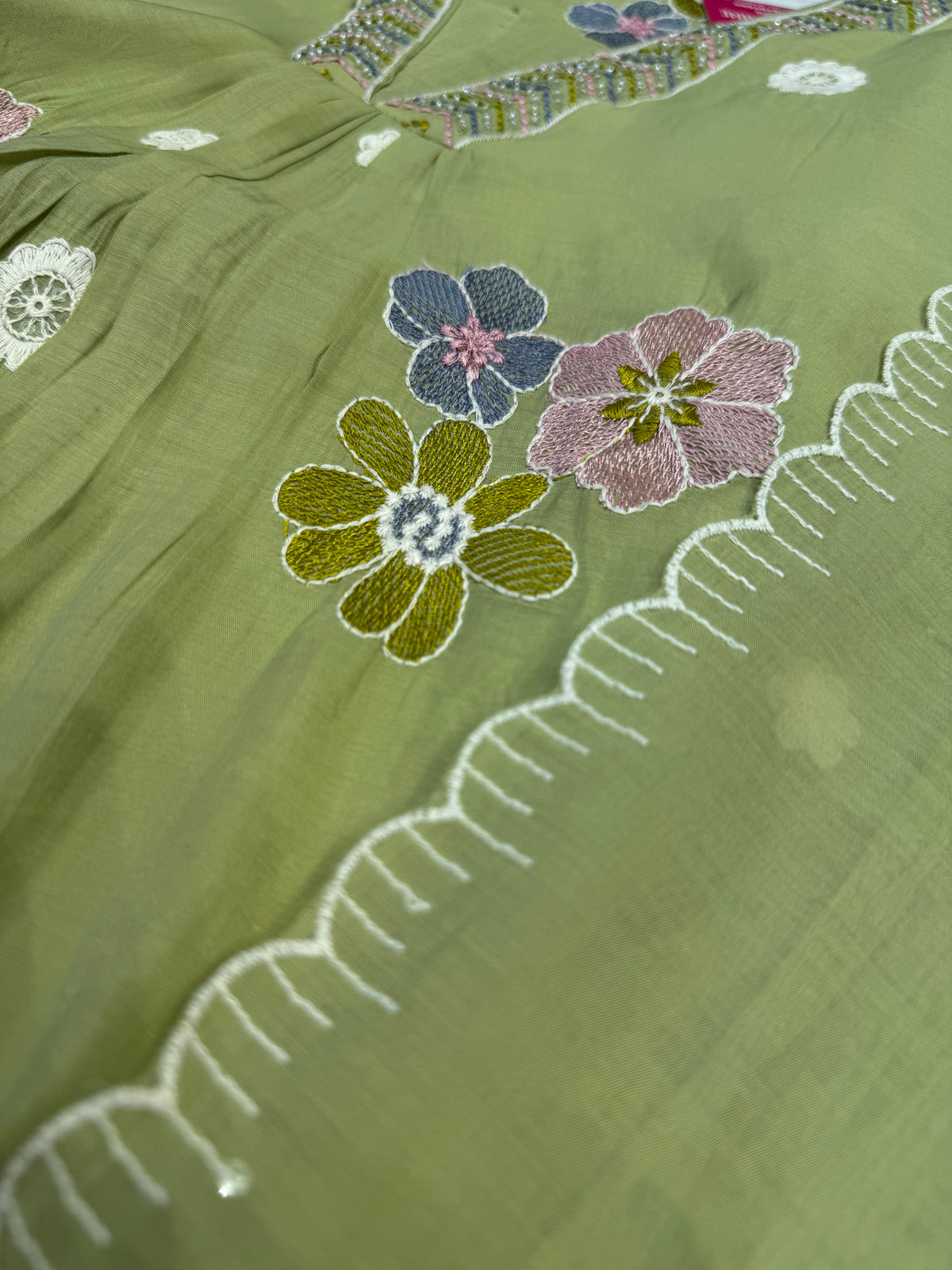 Green Hand Embroidery Kurti With Pant and Scallop Cutwork Dupatta - HSC1189