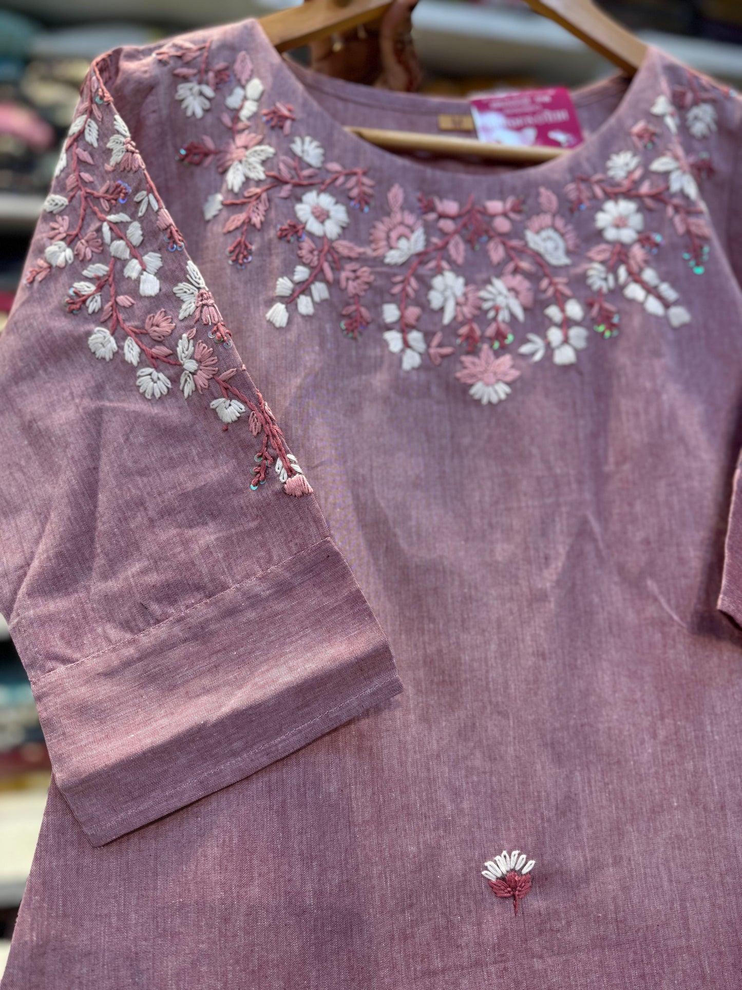 Thread Emboridery Straight Cut Kurti