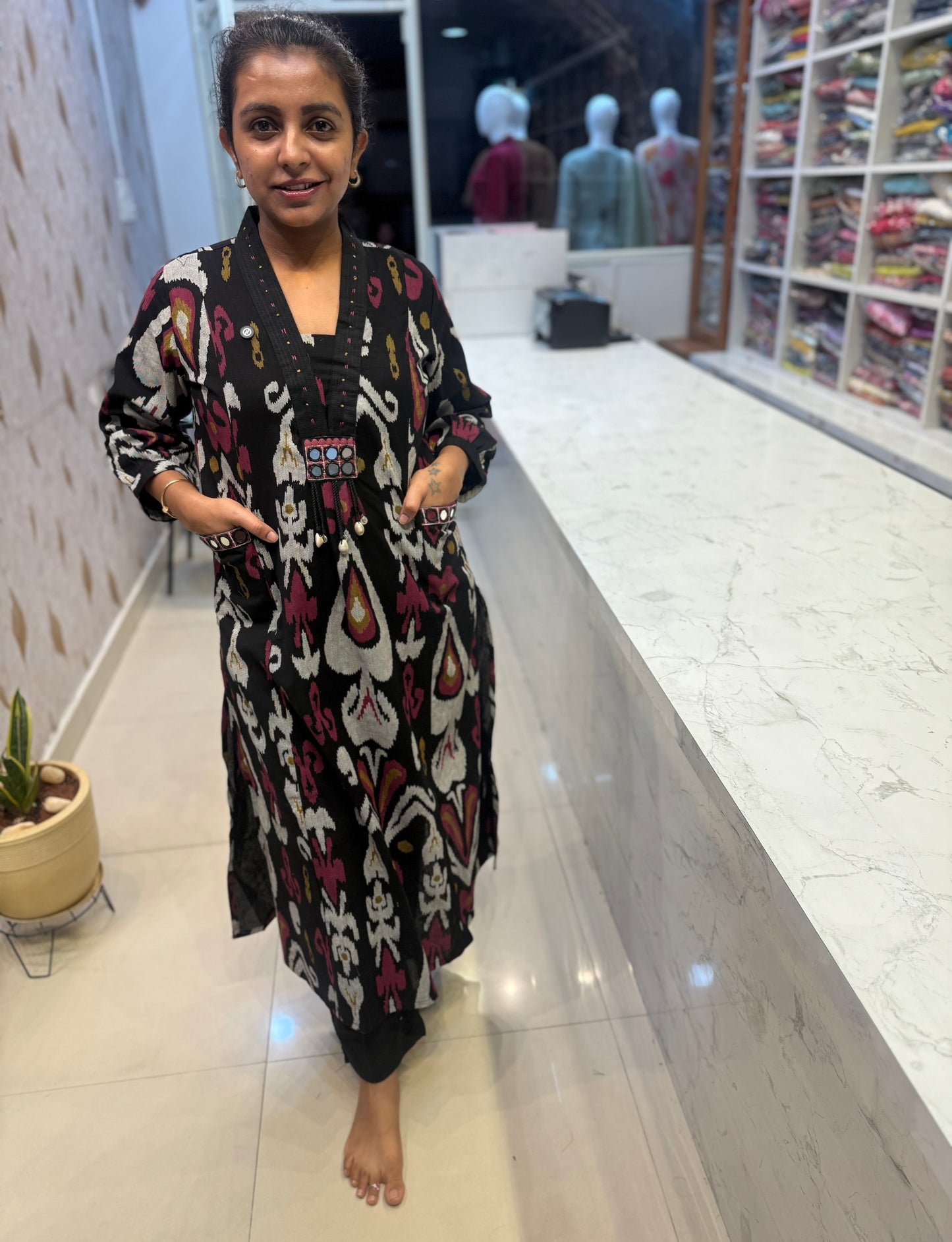 Two sides pockets Black Cotton Flex Ikkat Printed Kurti and Pant