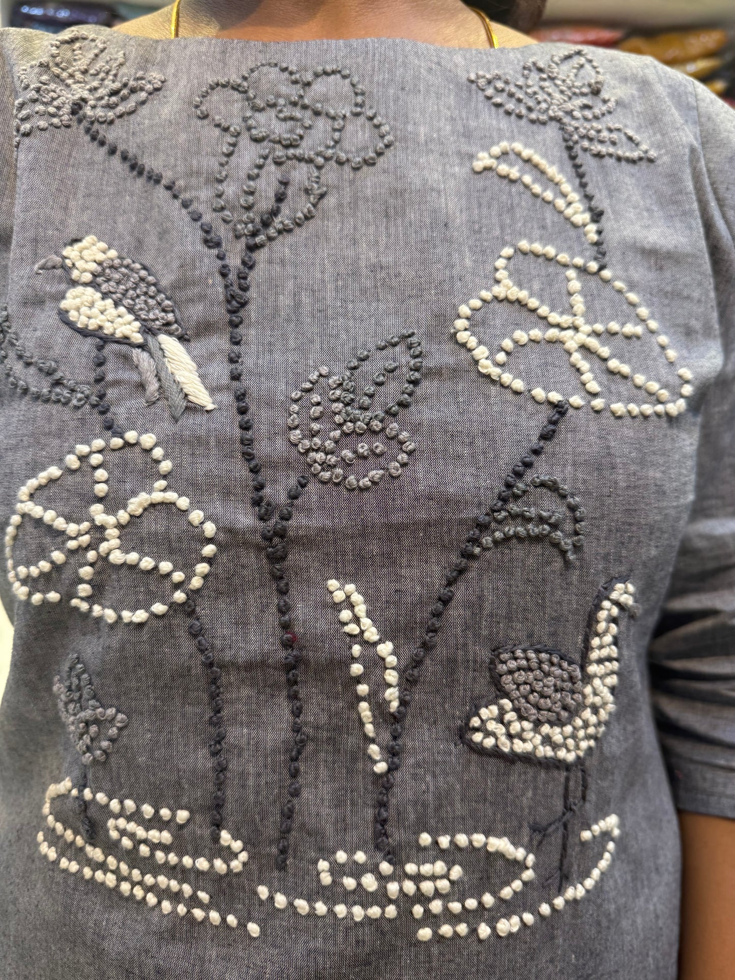 Bird Thread Embroidery Cotton Straight Cut Kurti