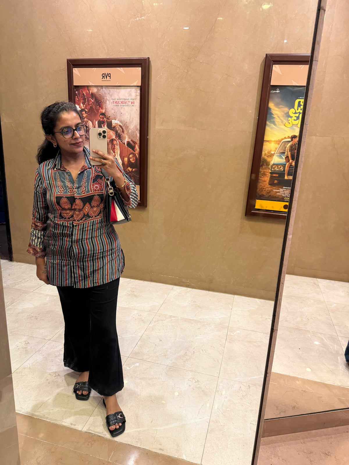 Printed Crepe Tunics Top -HSC1247