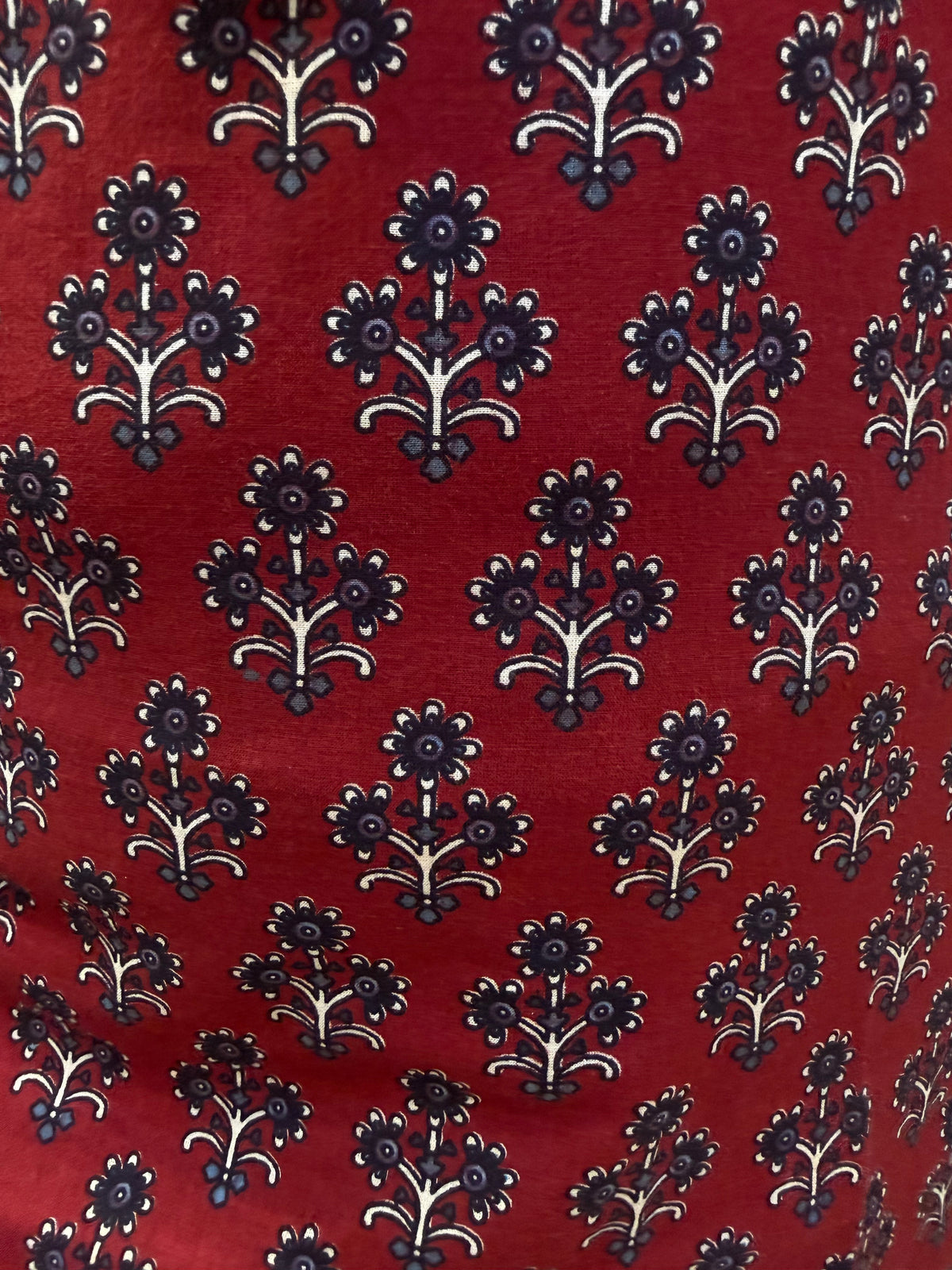 Applique Marron Kurti With Pant and Dupatta -HSC1298