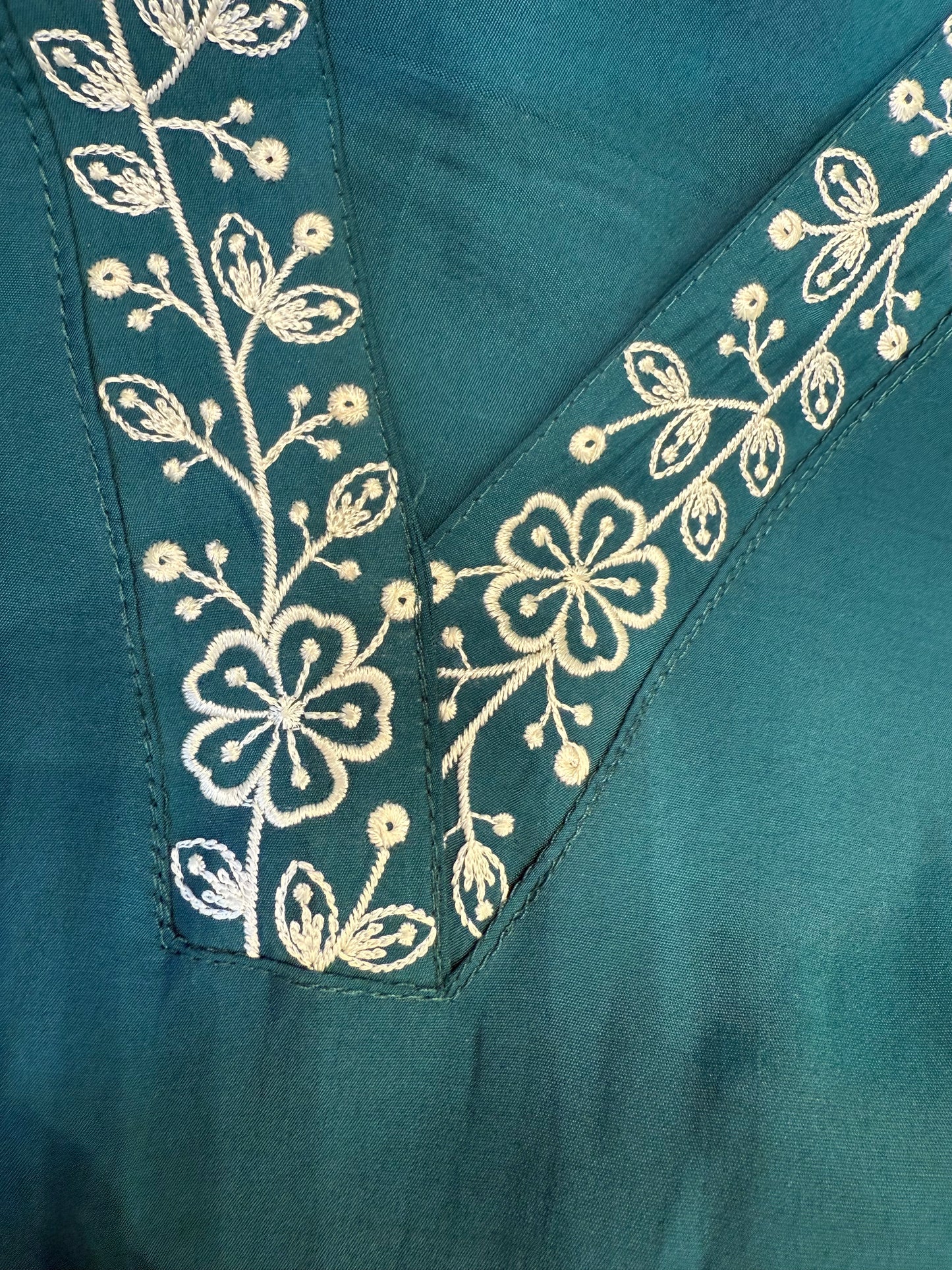 Green Roman Silk semi party wear Kurti with pant and Scallop Dupatta