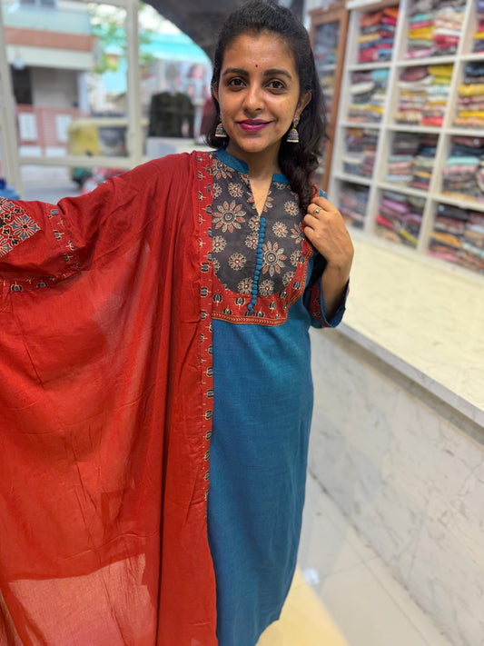 Appliqué work Blue and Marron