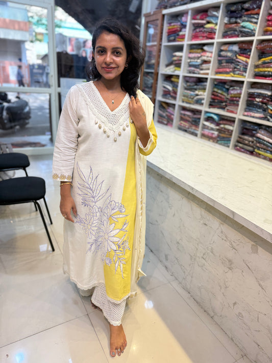 Shells Emboridery work Kurti With pant and Dupatta