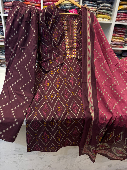 Magenta Printed Kurti With Pant and Dupatta-HSC60