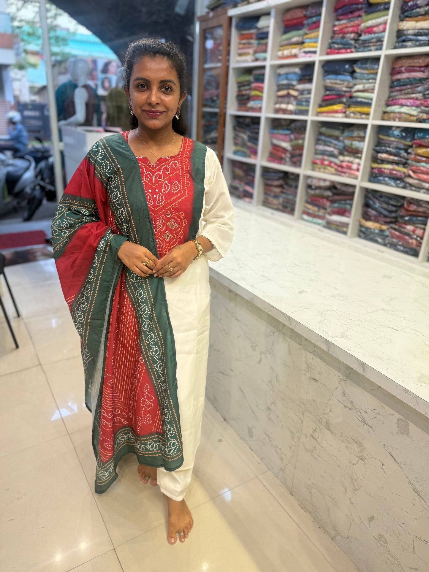 Roman Silk Kurti And pant with Muslin Digtial Printed Dupatta