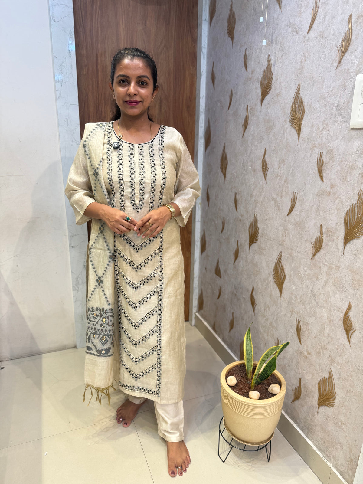 Tissue Linen Thread Embroidery Kurti With Pant and Dupatta -HSC1214