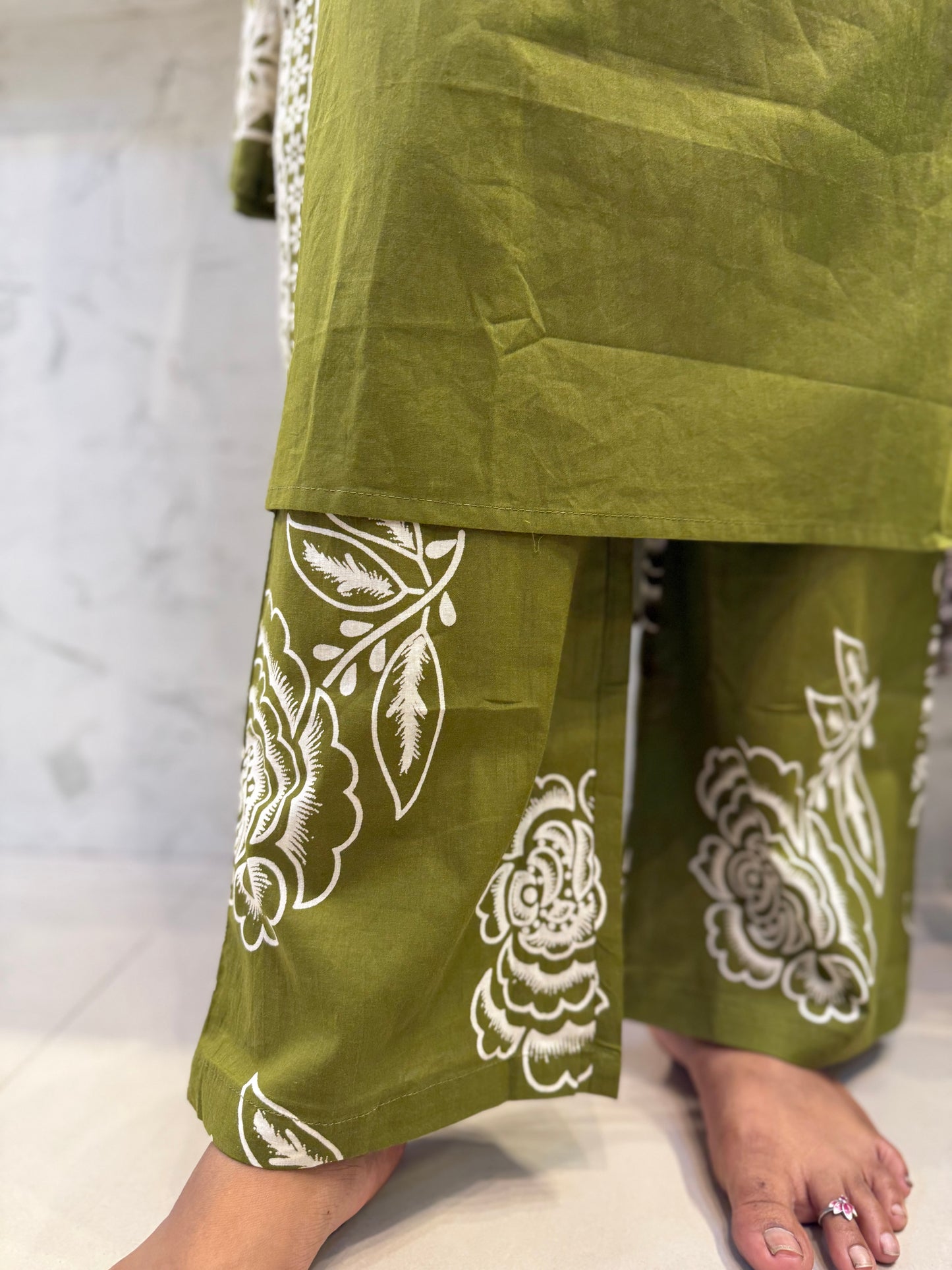 Rose Printed Green Cotton Kurti With Pant and Dupatta-HSC57