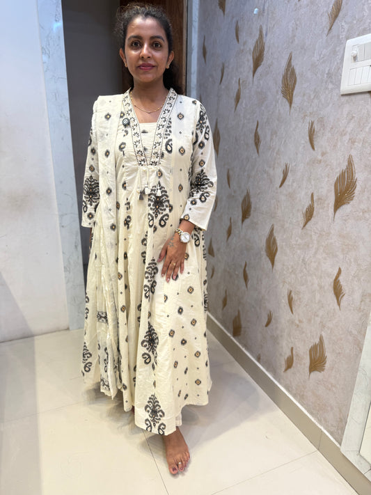 Half White printed A-line Kurti With Pant and Dupatta-HSC149
