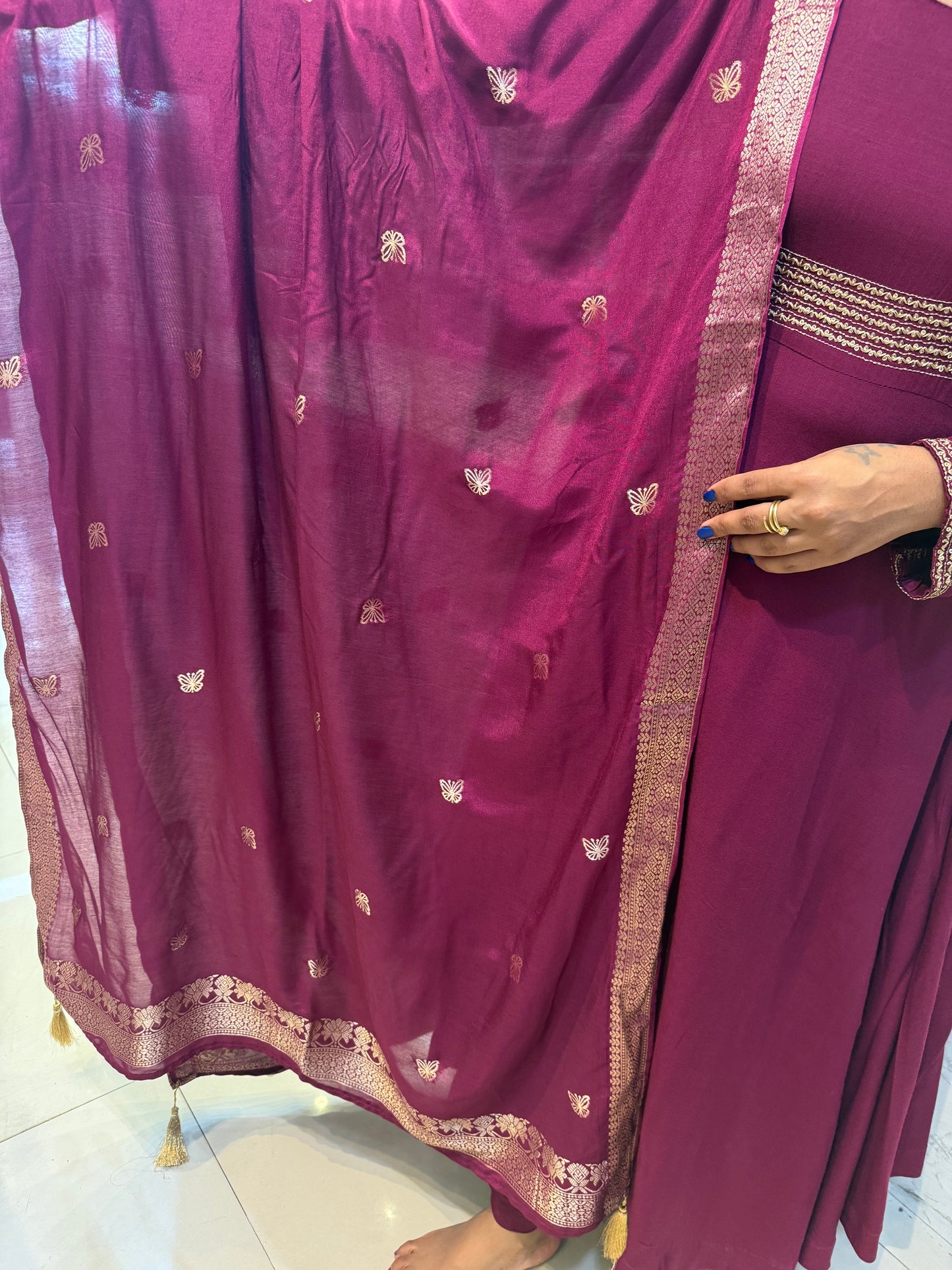 Anarkali Dress With Free Earrings