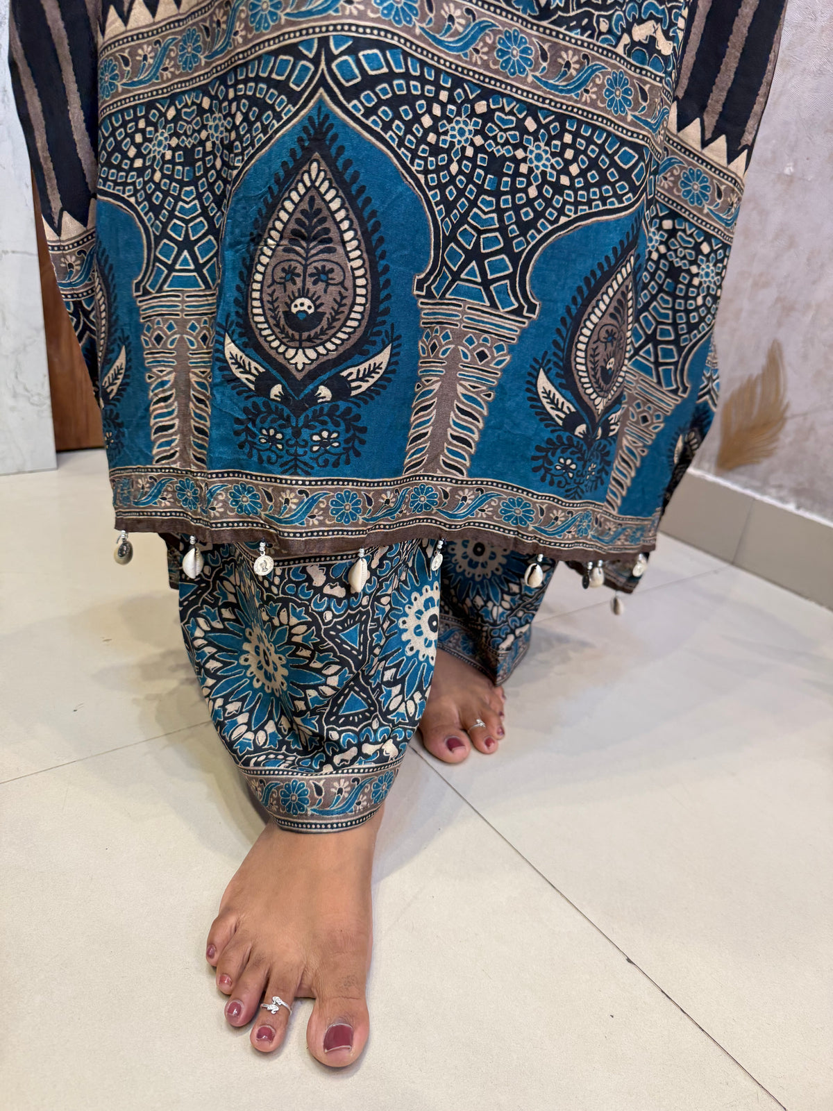 Kaftan Pure Crepe Kurti With Pant -HSC1324