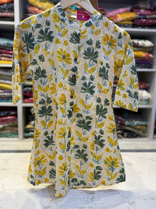 Printed Short Top