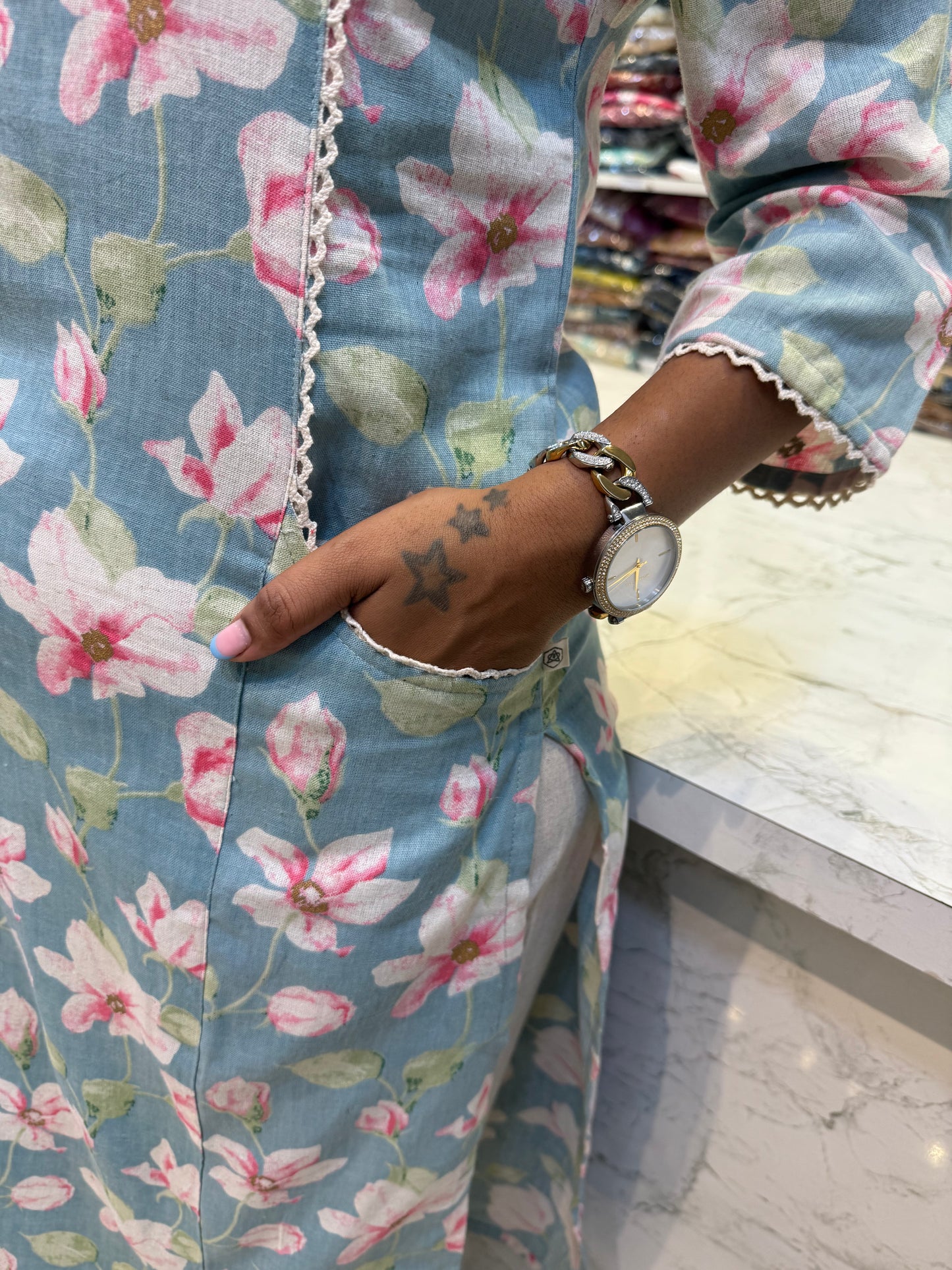 Stylish Floral Cotton Flex Co-ords set  with two sides pockets in kurti